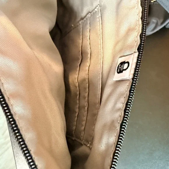 baggallini Hillcrest Hobo Crossbody Bag Black Nylon Removable RFID Wristlet - Picture 8 of 13